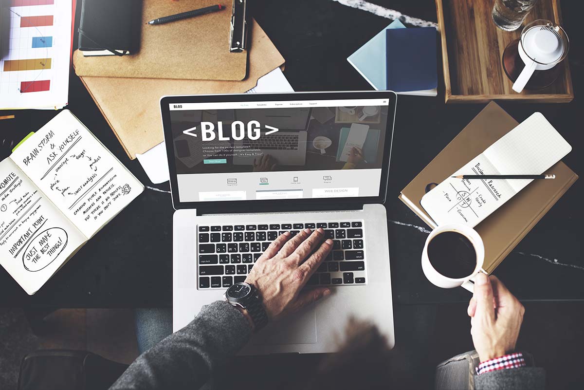 Go Blogging- Go Smart