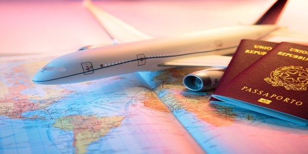Top 7 Benefits of Booking Flights through Travel Agents